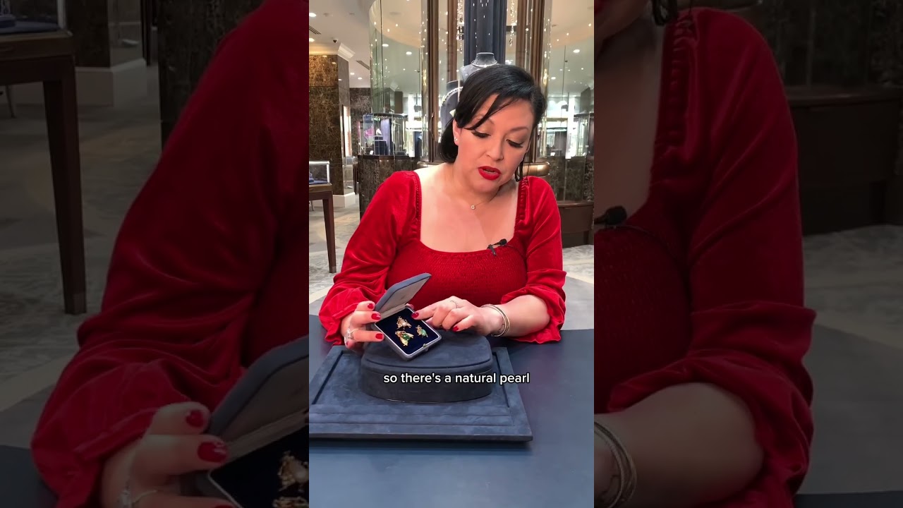 Van Cleef & Arpels Emerald Bee Pins