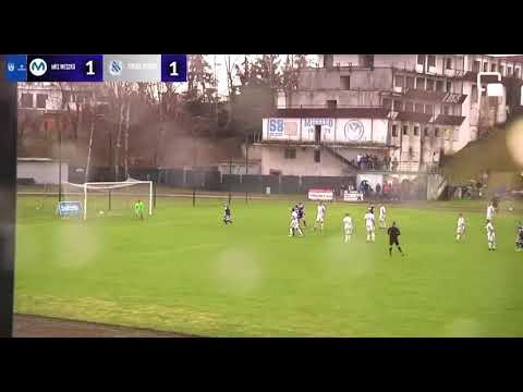 Bramka sezonu w 4.lidze? Gracjan Konieczny (Mieszko Gniezno)