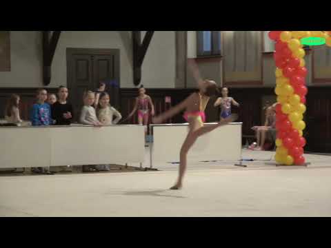 Natalia Jakubowicz Mistrzostwa Krakowa 2019 wstążka