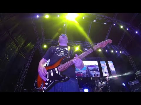 Fiel a La Vega - Necesarios son los sueños - El Concierto (Bahia Urbana)