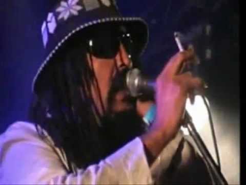 Con La Fuerza Del Mar