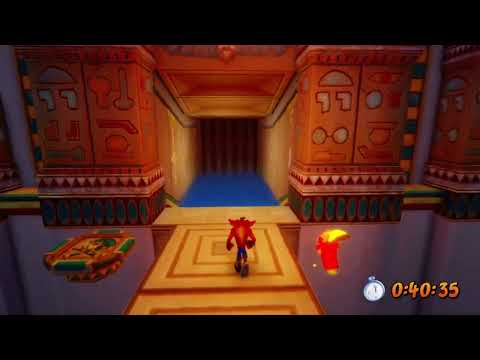 Crash Bandicoot 3 (#20 Tomb Wader) - Platinum Relic