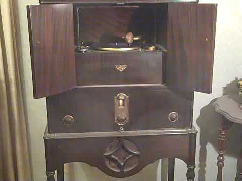 MISSOURI JAZZ BAND ADRIAN SCHUBERT - CLAP  YO' HANDS - ROARING 20'S VICTROLA RADIOLA 7-11