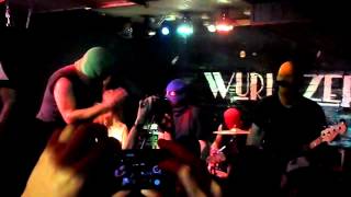 Masked Intruder - Hey Girl (Whatcha Doin to Me)