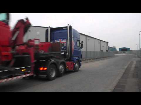 SCANIA R440 - TruckMax Twin-Stacks - Straight Through