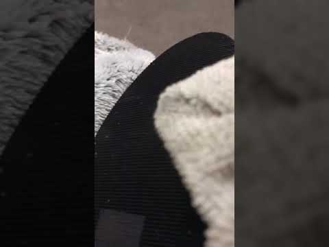 Lotus Shoes - Slippers leave black marks on the carpet so unable to wear them