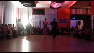 Chloe e Dionisis Theodoropoulos in milonga a Reggio Emilia