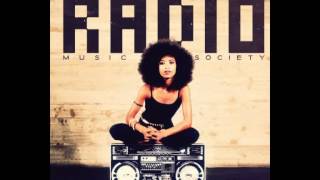 Esperanza Spalding - Crowned &amp; Kissed