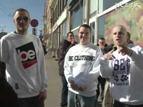 Ozols, Jera, Punkts uz I uzņem videoklipu Rīgas ielās