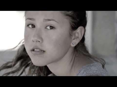 I AM MARIS: Portrait of a Young Yogi (Trailer)