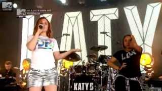 Jessie Ware &amp; Katy B - &quot;Aaliyah&quot; Live @ Wireless Festival 2013 - July 14th 2013