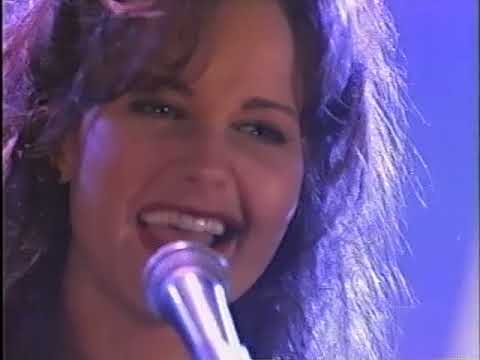Sea of Cowboy Hats - Chely Wright