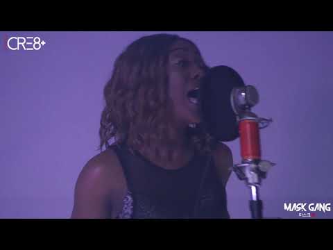 She live x Juicy Mf Juice studio performance