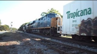 preview picture of video 'CSX Tropicana Juice Train Oranges Rolling Along'