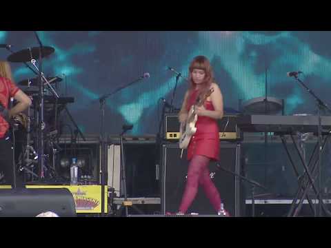 Fly Fly Caroline - Vacío - Ciudad Emergente - 16-09-18