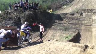 preview picture of video '[4/1/2012] Logan, IA Hill Climb - Harold Waddell on a Nitro Bike Flies like Superman'
