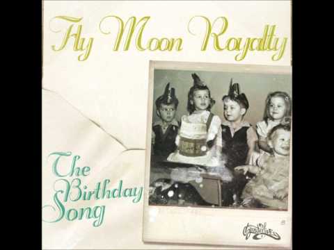 Fly Moon Royalty 