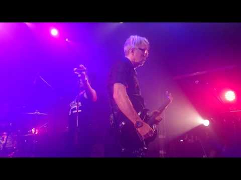 The BellRays - Whole Lotta Love + Sheena is a Punk Rocker - Paris - 08/07/2017
