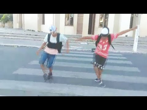 MC DG, MC GW e Louco de Refri - Vai no Chão (DJ Henrique de Ferraz e DJ Tadeu)