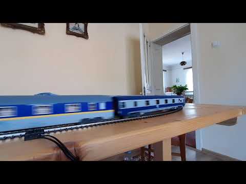 LE 5100 060 EA 40-900-7 Classic Livery H0 Scale