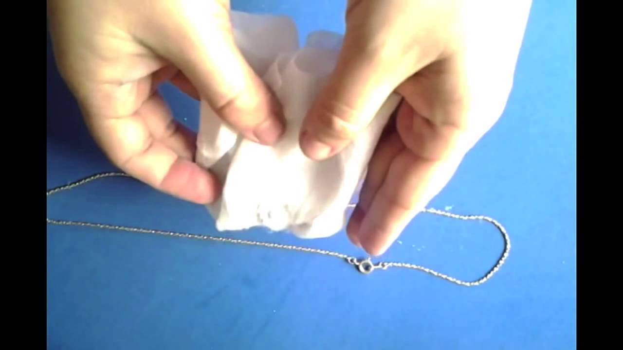 Ilana Pistener - Cómo limpiar tus joyas de acero inoxidable