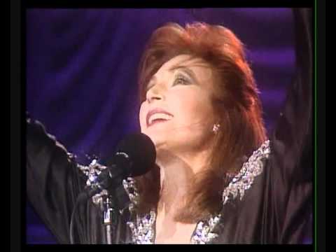 Videoclip de Paloma Brava — Rocio Jurado