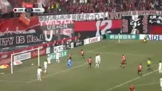 Download lagu Anderson Lopes célèbre son but et chute de 3m mp3 Download lagu Anderson Lopes célèbre son but et chute de 3m mp3