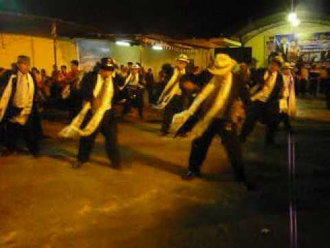 morenada los famosos de huancane_carnaval de juanito show 2010