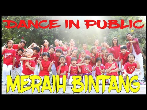 MERAIH BINTANG | VIA VALLEN | DANCE PUBLIC | FLASHMOB | Choreography by Diego Takupaz Video