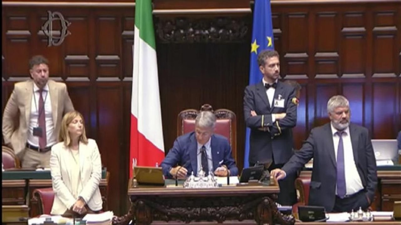 Iaria (M5S) chiama i vannacciani Fascisti 2.0 in Aula: A chi mi riferisco? In generale al Generale