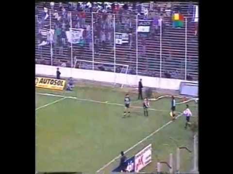 Chacarita 0 - El Porvenir 2 (1998) Garrafa, el último Rebelde (Parte 1)