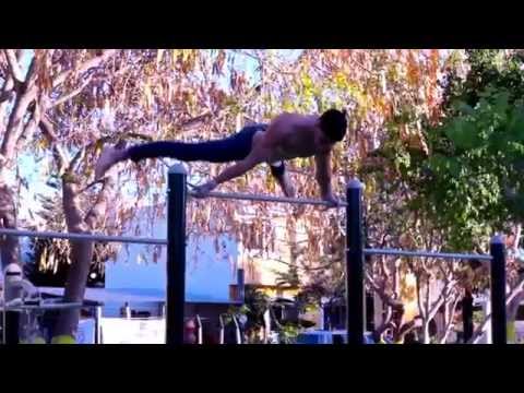 ROBERTO GOMEZ 3 YEARS Of Street Workout / 2k15