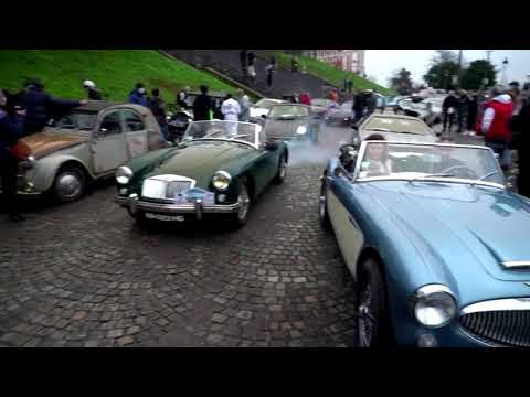 ヴィンテージカーファンがパリを旅する (Vintage car fans take a trip through Paris)
