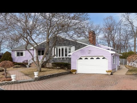 14 Valley Rd, Stoneham, MA Presented by Ron Carpenito.