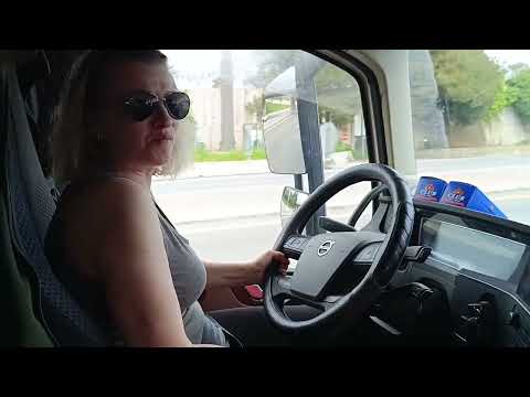 Tālbraucēji. Eiropā. Zem Latvijas karoga #1