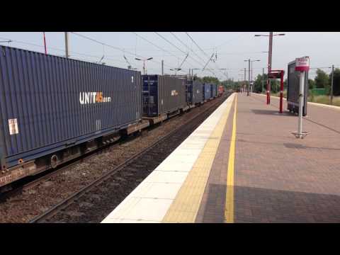 (HD) DB Schenker 92016 passing Wigan on 4M63 12th July 2013