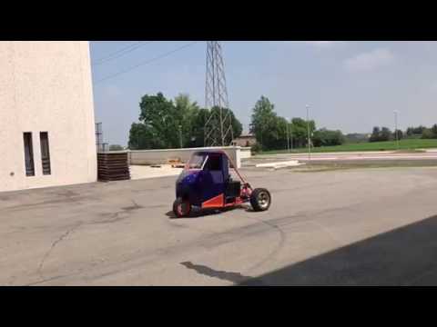 Ape 600 Pax - drift slow motion