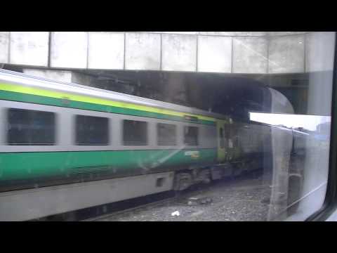 Irish Rail 201 loco 234 + 4003 mk4 set departing Heuston