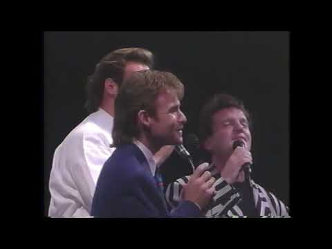 Little Is Much When God Is In It - Gaither Vocal Band (Praise Gathering '93)