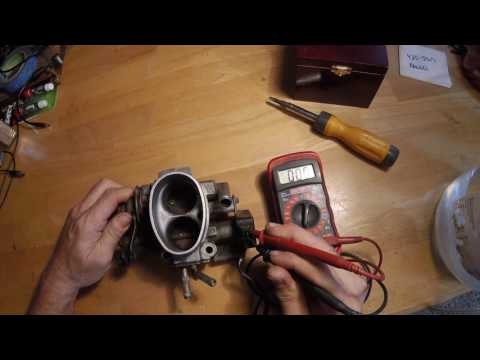 How to Adjust a Throttle Position Sensor