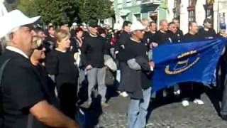 Flashmob - gazdaságfehérítés, pólócserével