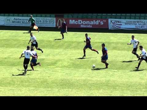 Oportunidad Golo (Mérida UD 0-0 Extremadura UD) J33