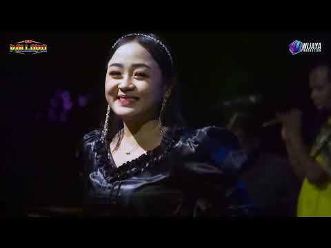 HUJAN GERIMIS - SABILA PERMATA - NEW PALLAPA LIVE STADION KEBON DALEM KENDAL