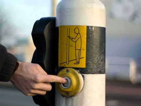 JAWADDE  HET  KNOPJE