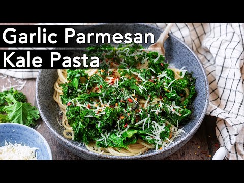 Deliciously EASY Garlic Parmesan Kale Pasta Recipe to Try