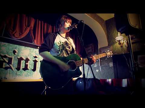 Emily Worton (The Voice UK 2013) - Saint Or Sinner LIVE 2.10.2013 @ Kerava, Finland