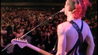 Red Hot Chili Peppers - Boyz-N-The-Hood/Party On Your Pussy (Live 1989)  [HQ]