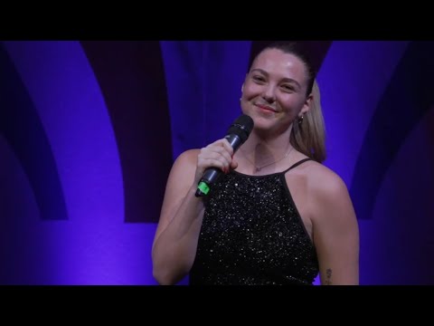 Internationales Finale Euro Pop Contest ￼“Satellite“ Cover by Leonie 