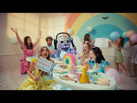 MINUNATII feat DJ BUMBA - LA MULTI ANI (videoclip oficial)