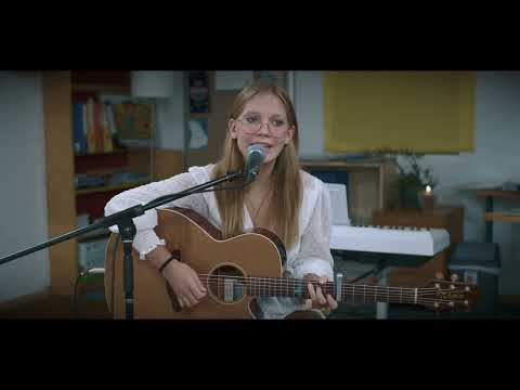 Linde Leetberg - "I See Fire"